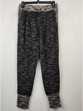 Buy online pre-used pre-loved 100% authentic & Original branded H&M (TT-81) available in Pakistan. Top international brands avilable.